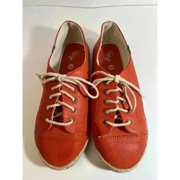 Dije shoes - Picture 1 of 7